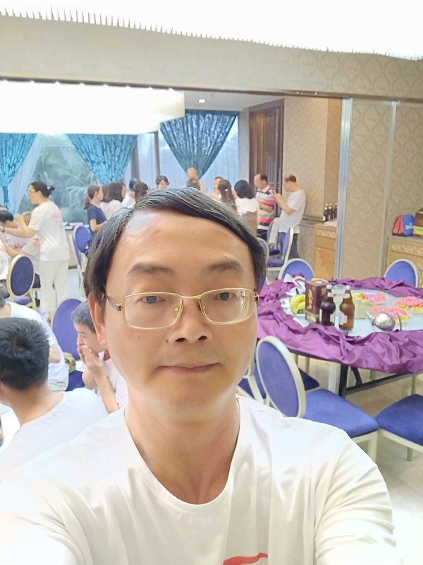 齐天大圣的第三张照片--百色闪婚服务中心