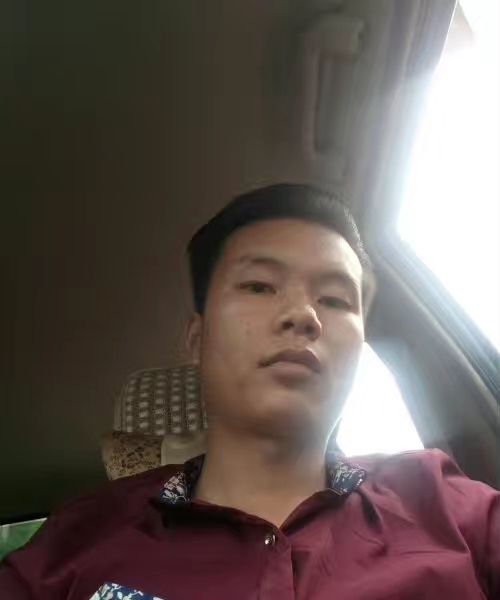 单亲爸爸的第一张照片--百色闪婚服务中心