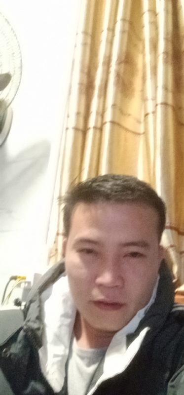 一个人的烟火的第一张照片--百色闪婚服务中心