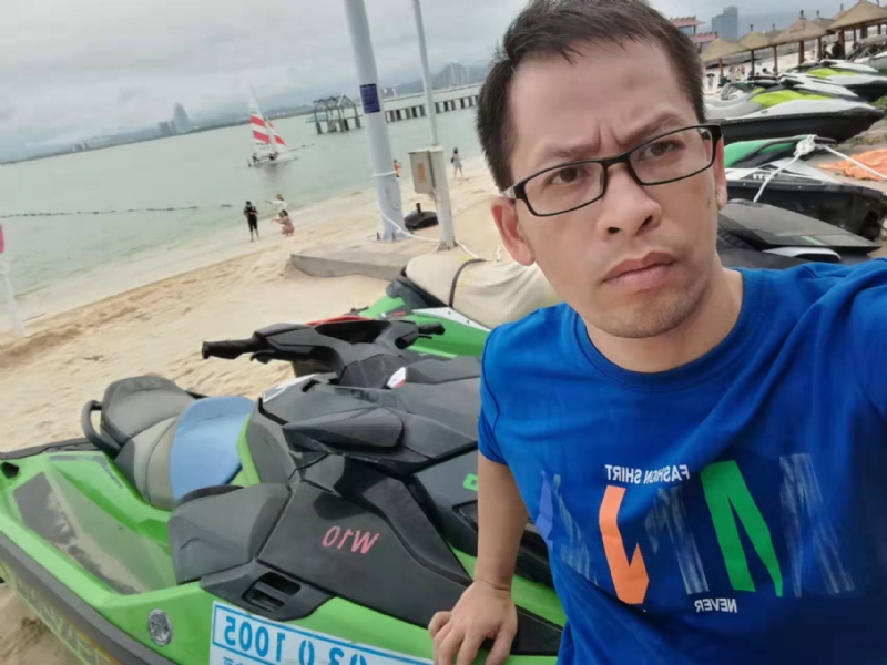 天涯漂海角泊的第三张照片--百色闪婚服务中心